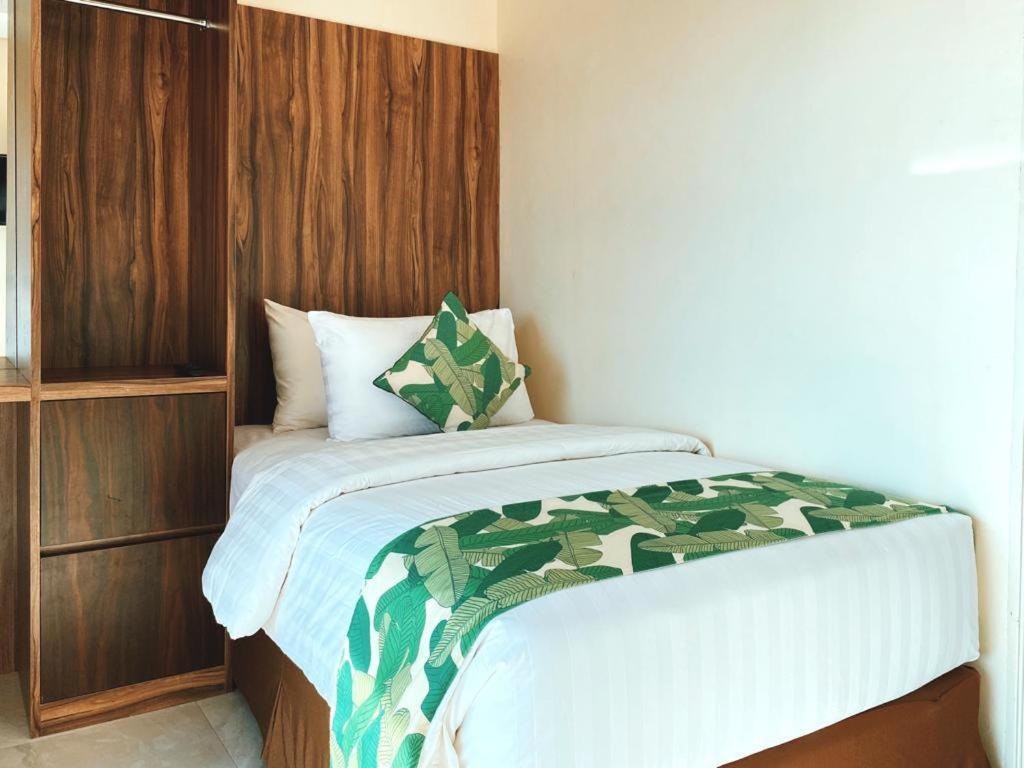 Sylvia Hotel & Resort Komodo Labuan Bajo Εξωτερικό φωτογραφία