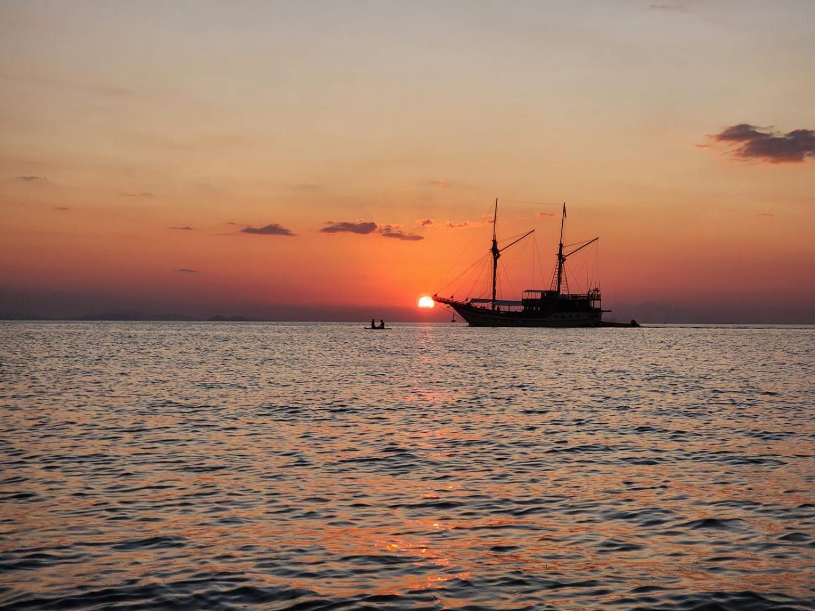 Sylvia Hotel & Resort Komodo Labuan Bajo Εξωτερικό φωτογραφία