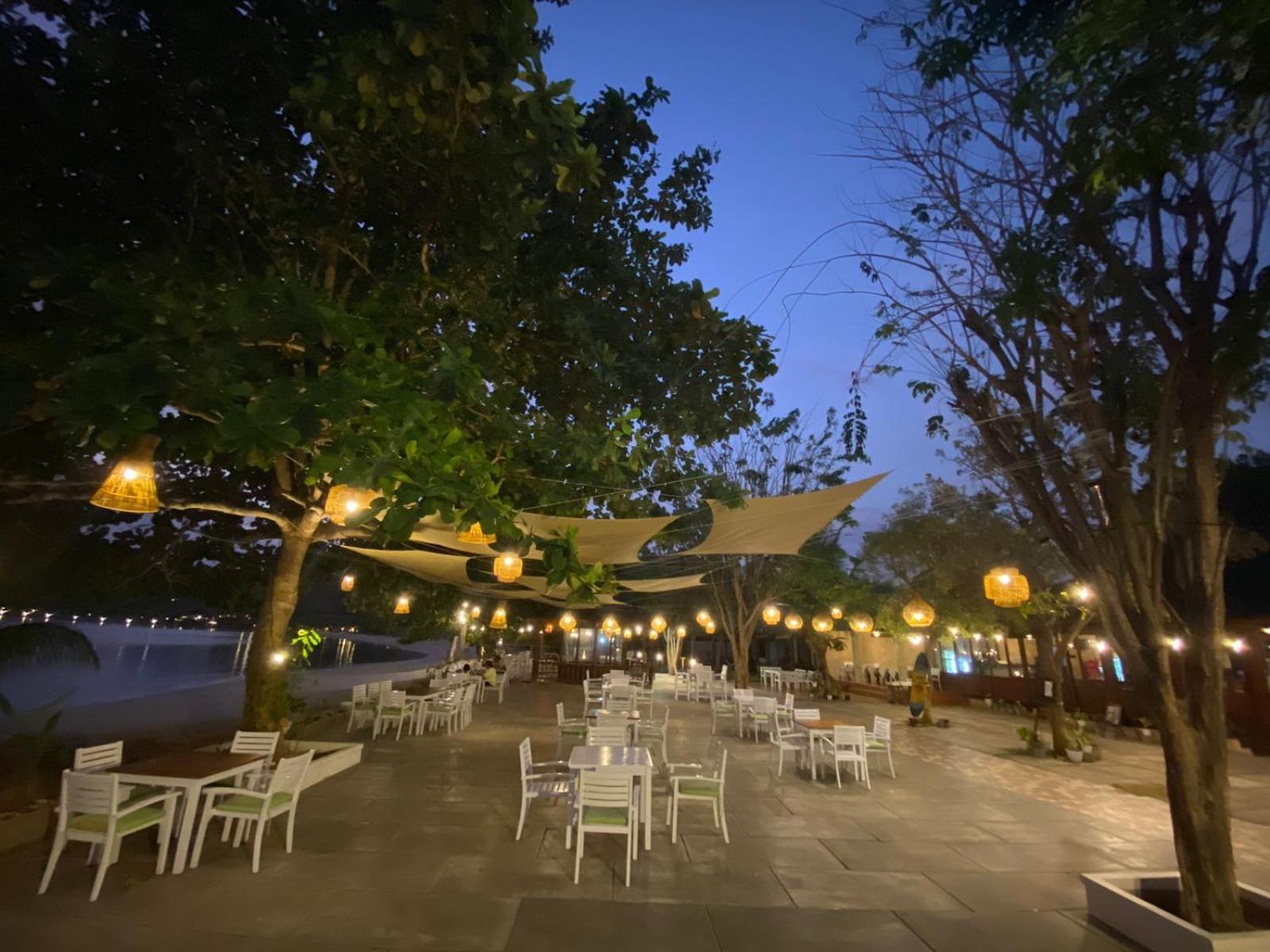 Sylvia Hotel & Resort Komodo Labuan Bajo Εξωτερικό φωτογραφία